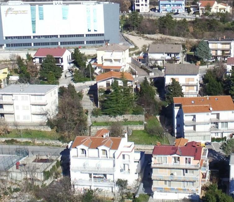 Apartmani Branka ซริกเวนิซา ภายนอก รูปภาพ